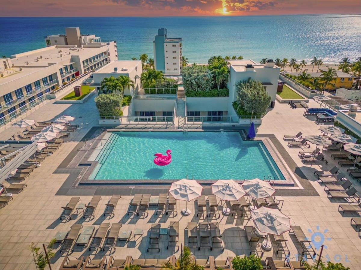 Lx Oasis Beachfront-Rt Infinity Pool Голлівуд Екстер'єр фото