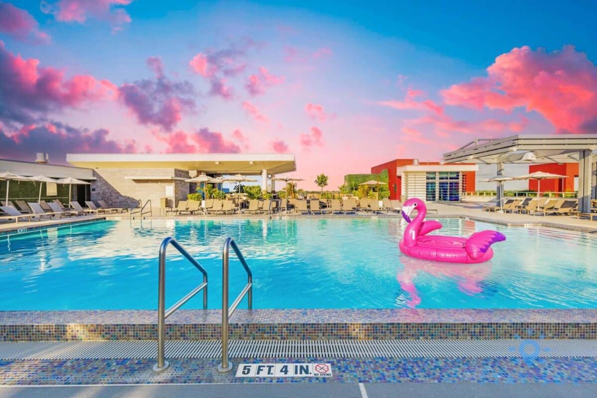 Lx Oasis Beachfront-Rt Infinity Pool Голлівуд Екстер'єр фото