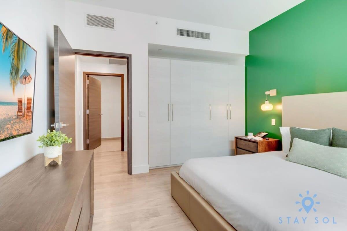 Lx Oasis Beachfront-Rt Infinity Pool Голлівуд Екстер'єр фото